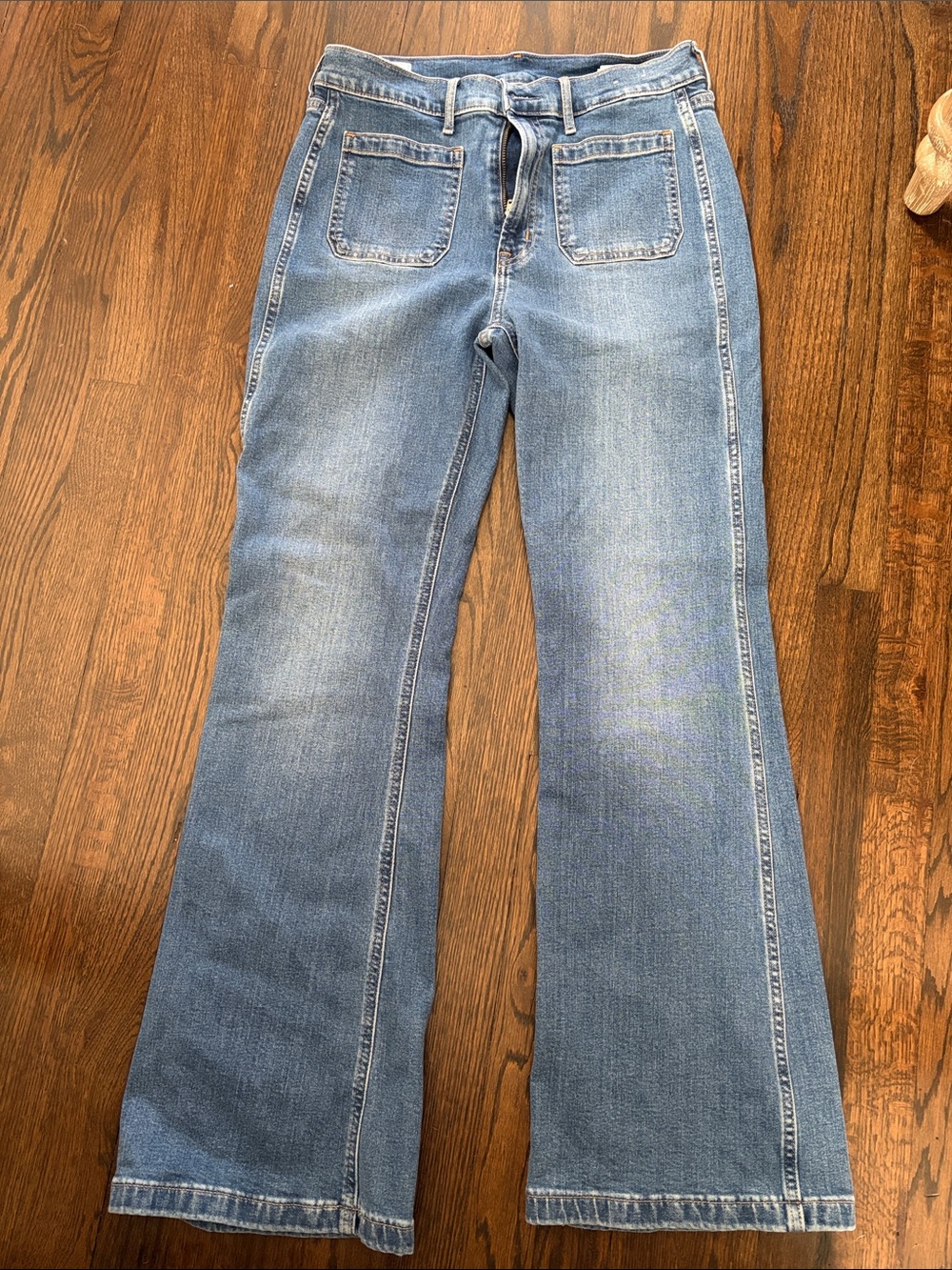 Gap High Rise ’70s Flare Jeans Patch Pockets 30/10R